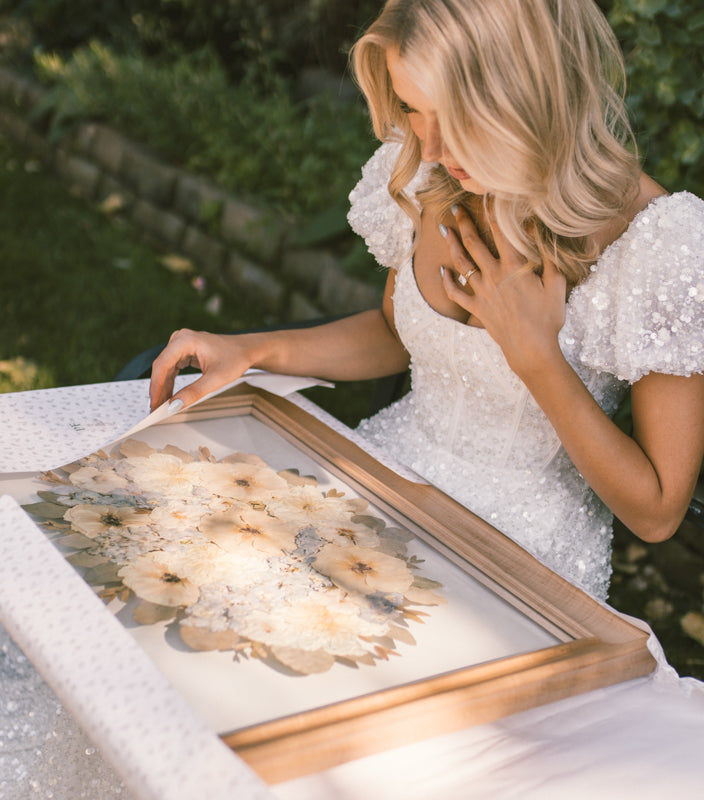 Luxury wedding bouquet preserved gift